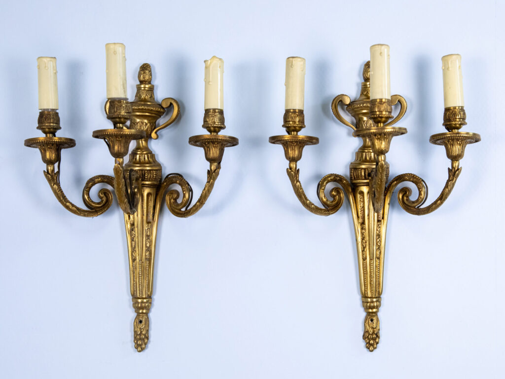 Антикварні бра в стилі Людовика XVI