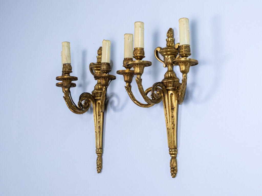 Антикварні бра в стилі Людовика XVI