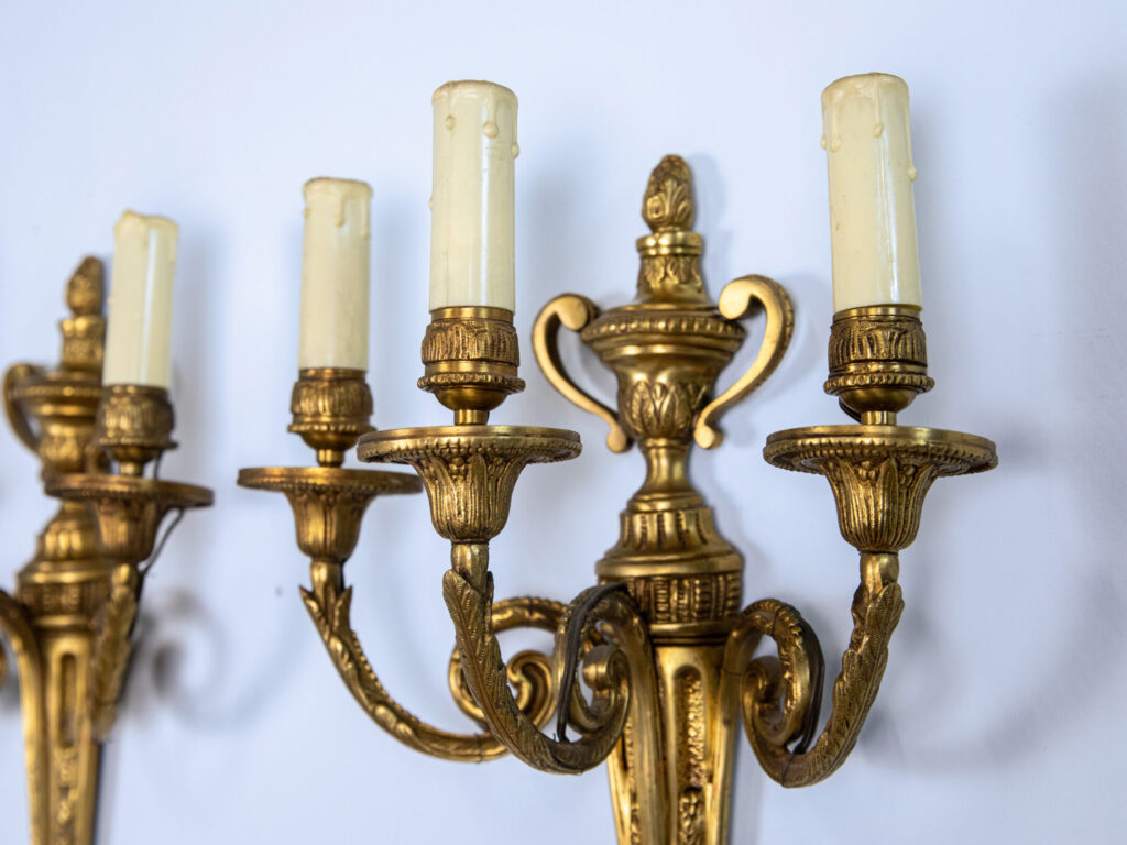 Антикварні бра в стилі Людовика XVI