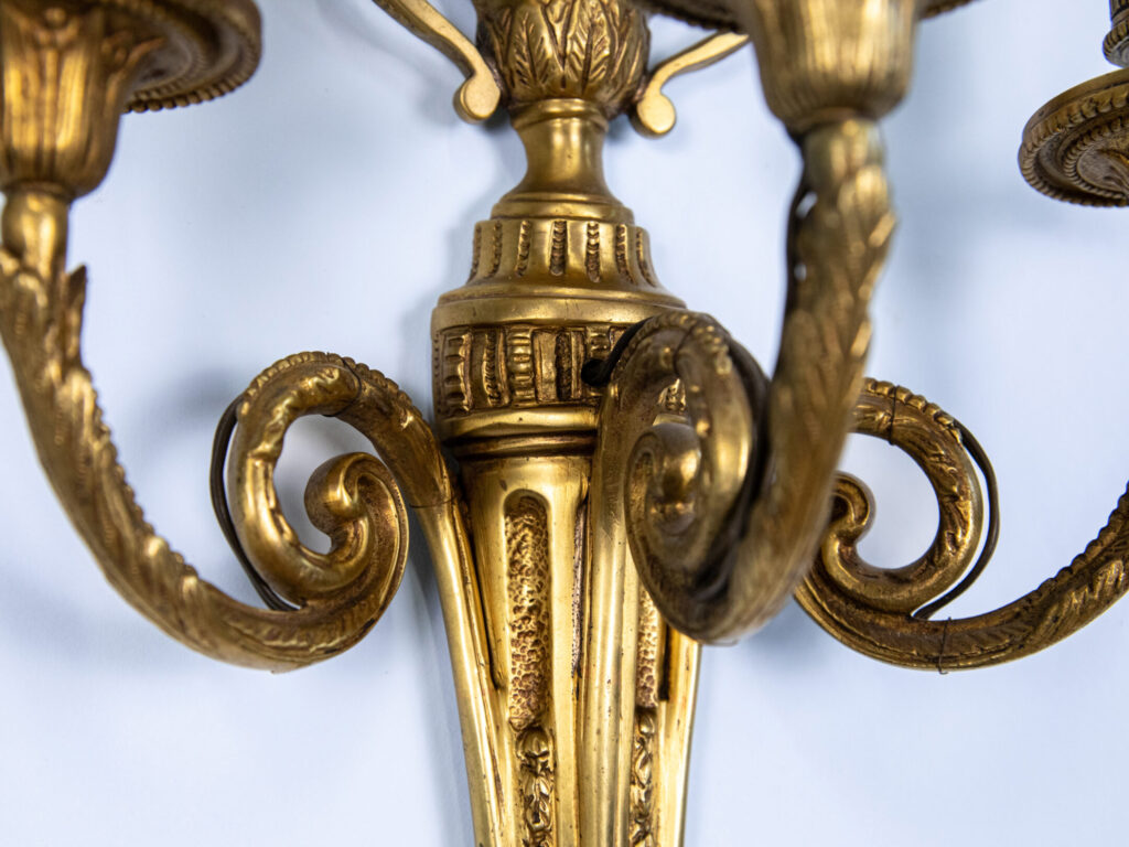 Антикварні бра в стилі Людовика XVI