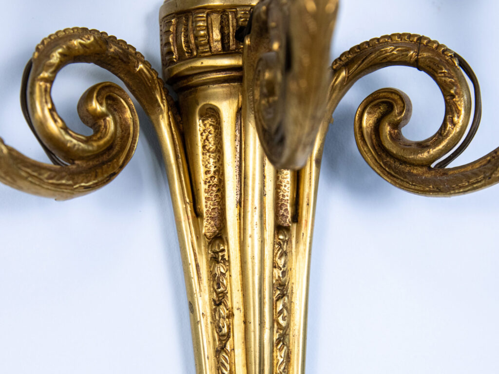 Антикварні бра в стилі Людовика XVI