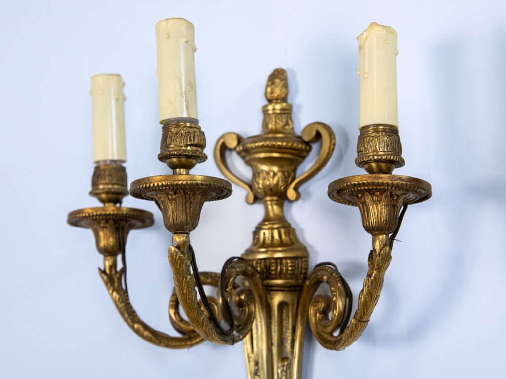 Антикварні бра в стилі Людовика XVI