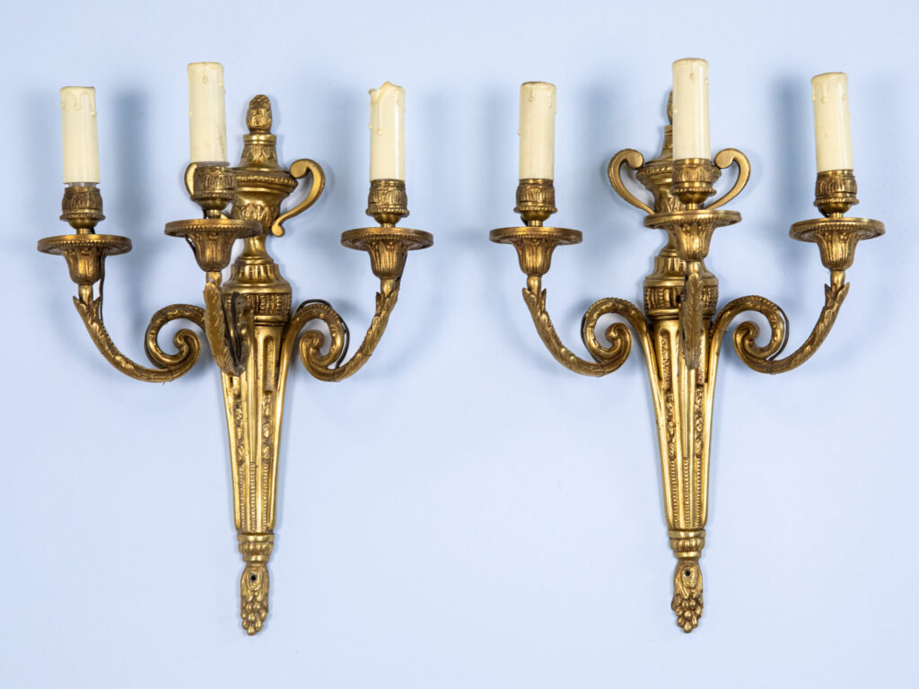 Антикварні бра в стилі Людовика XVI