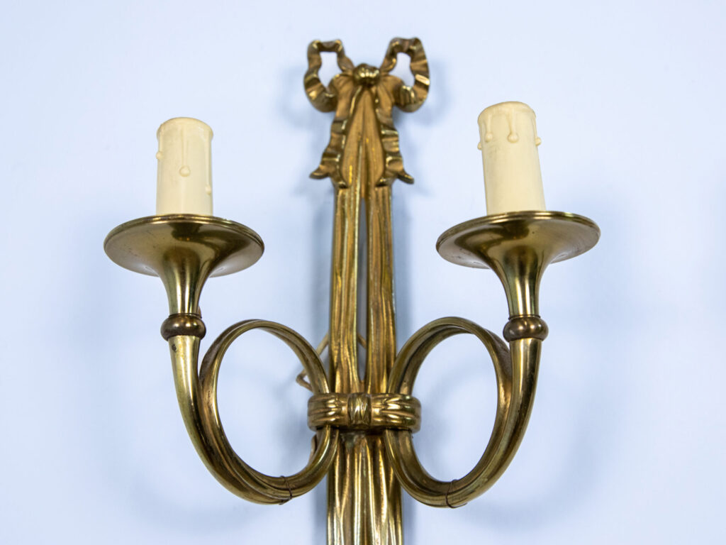 Антикварні настінні бра