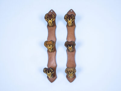 Настінні тримачі/вішаки для зброї