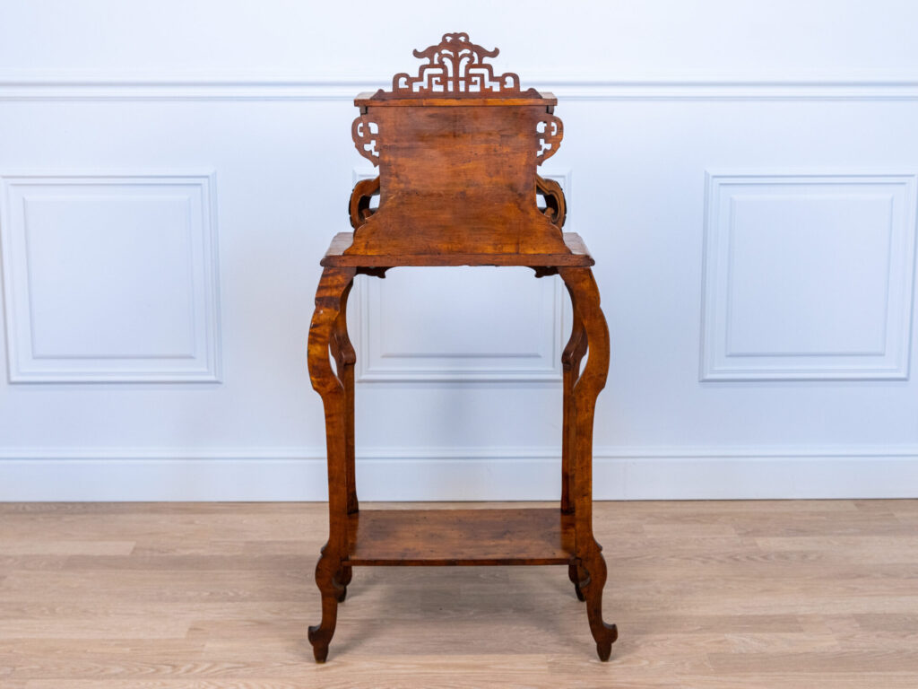 Антикварний столик-етажерка в стилі Віардо