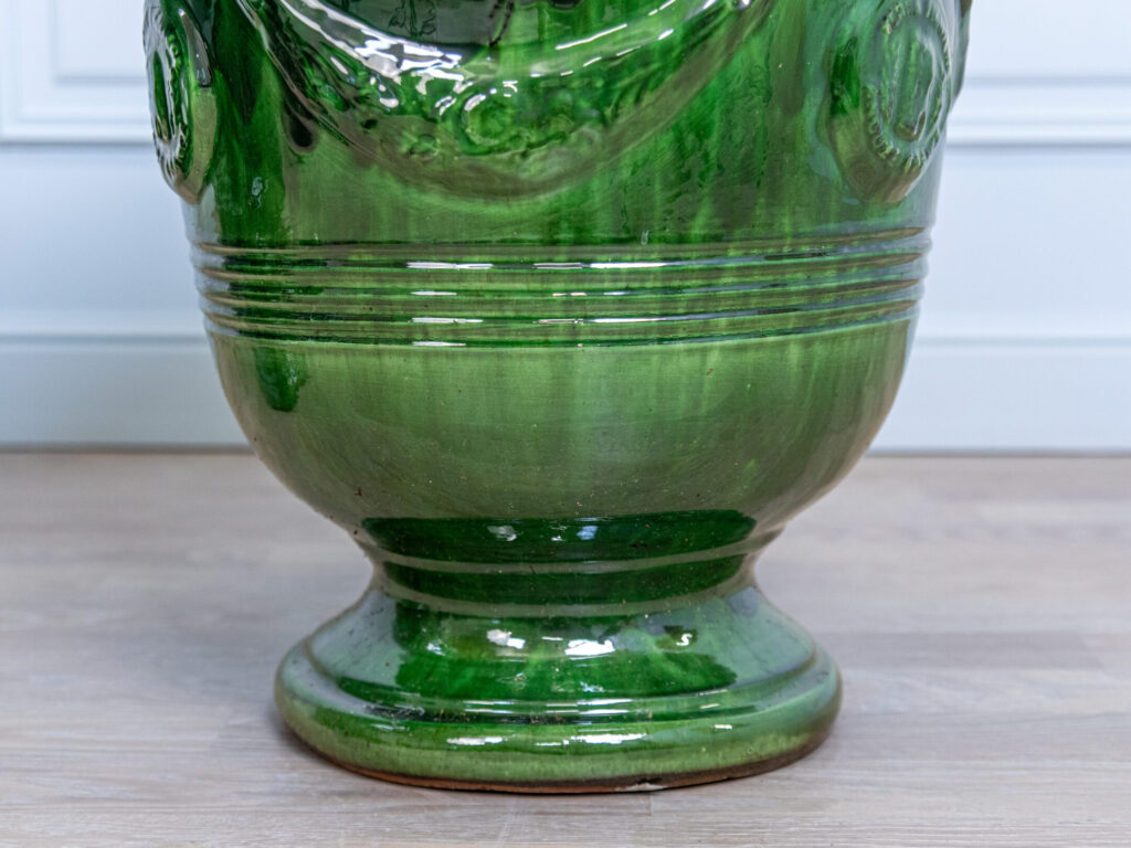 Пара андузьких горщиків (вазонів)