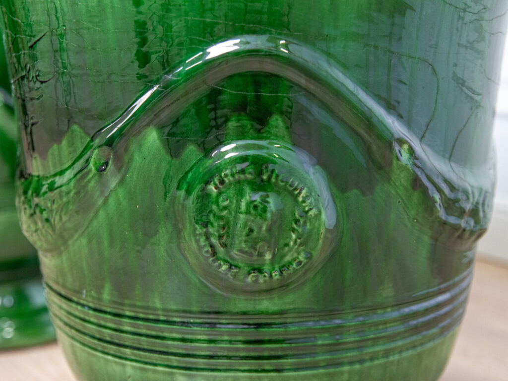 Пара андузьких горщиків (вазонів)