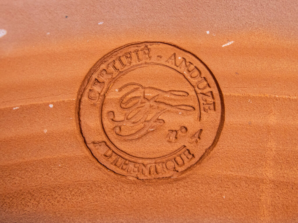 Пара андузьких горщиків (вазонів)