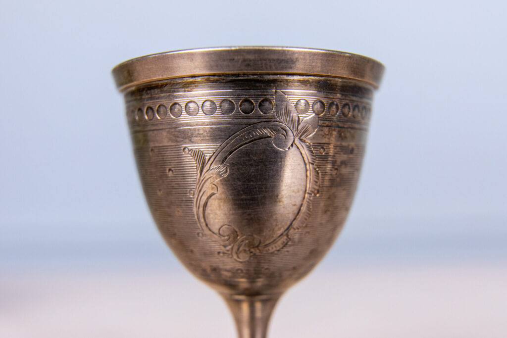 Антикварний срібний набір для подачі яйця