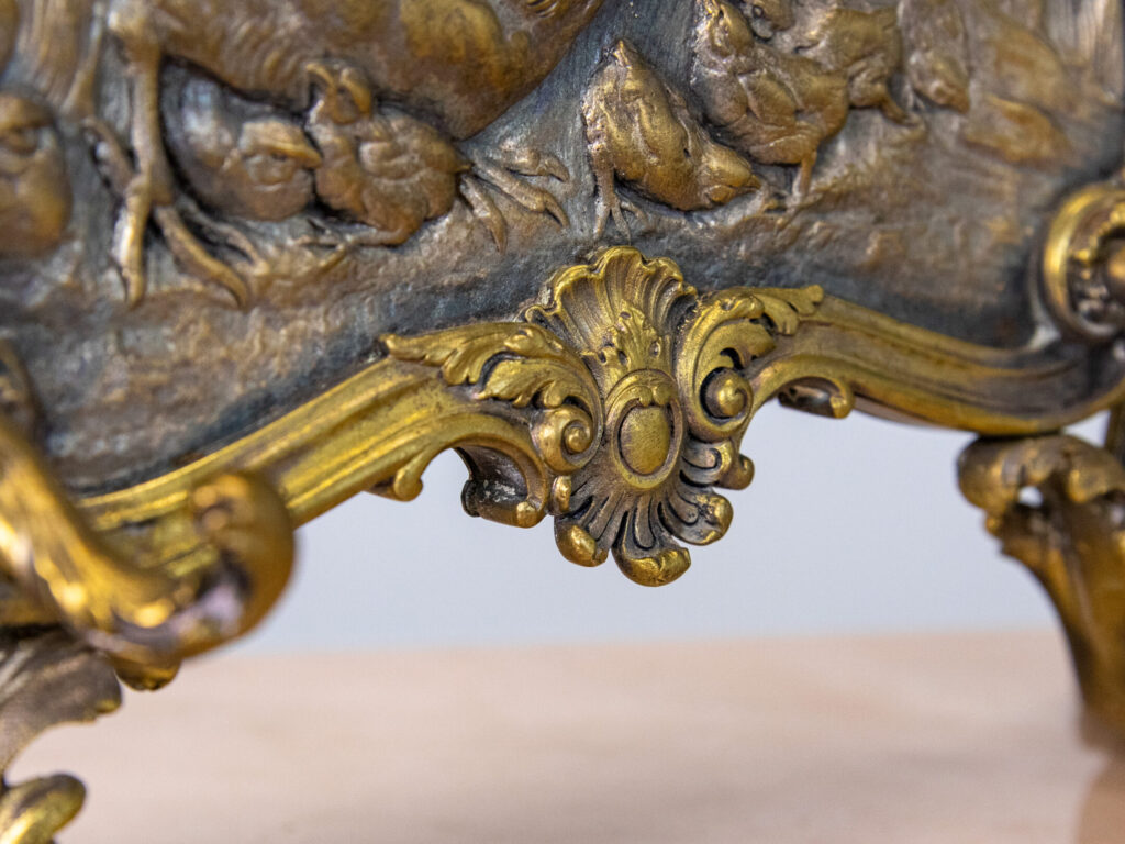 Антикварна чорнильниця