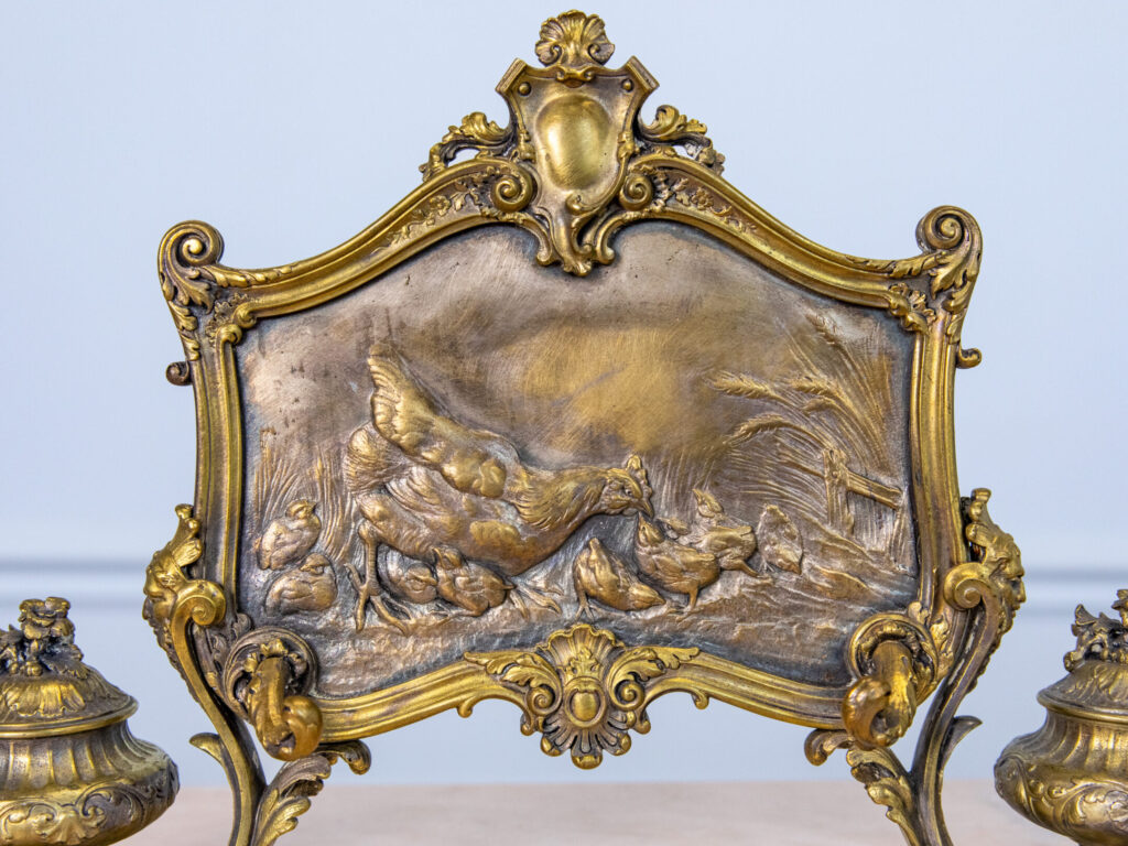 Антикварна чорнильниця