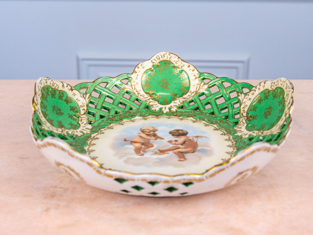 BN4A3893 Антикварна порцелянова чаша/блюдо