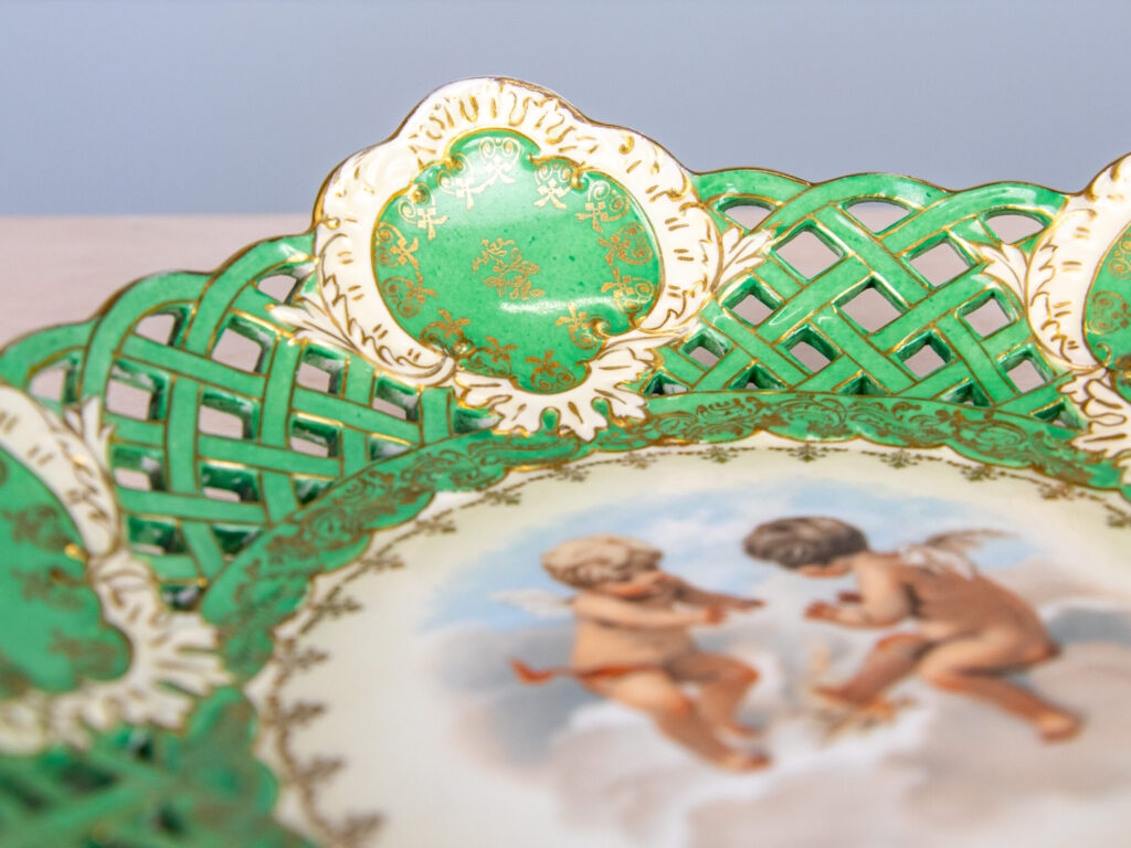 BN4A3909 Антикварна порцелянова чаша/блюдо