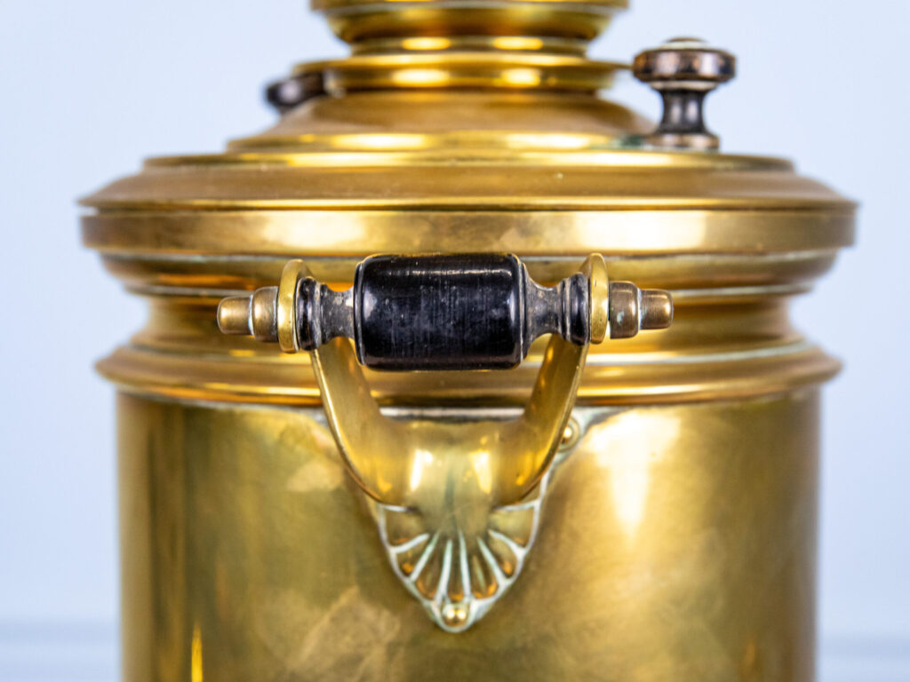 Антикварний вугільний самовар, модель А. Морозова