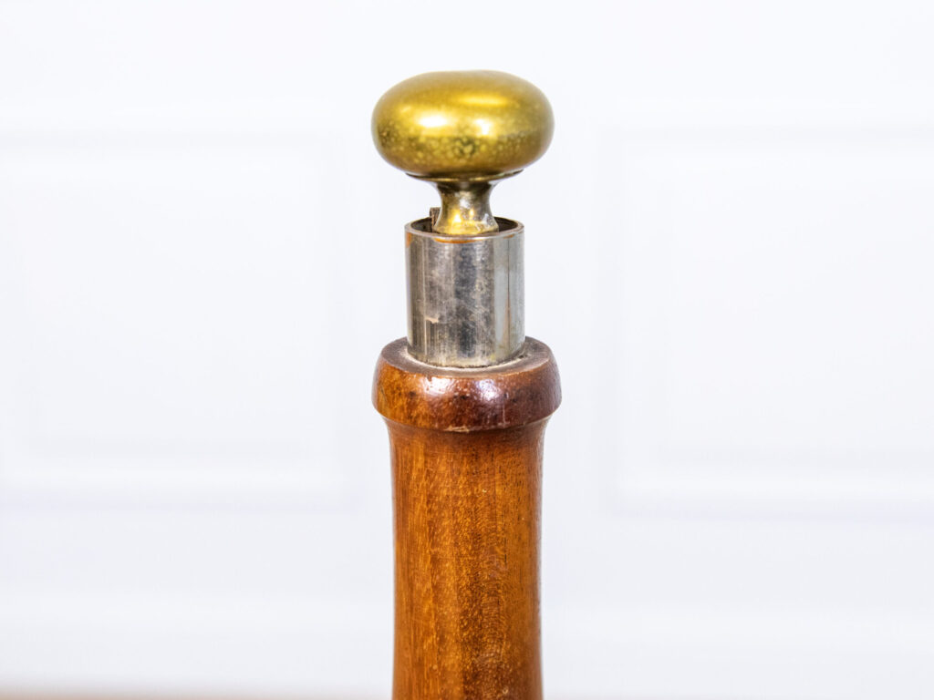 Вінтажна драбина (сходи)