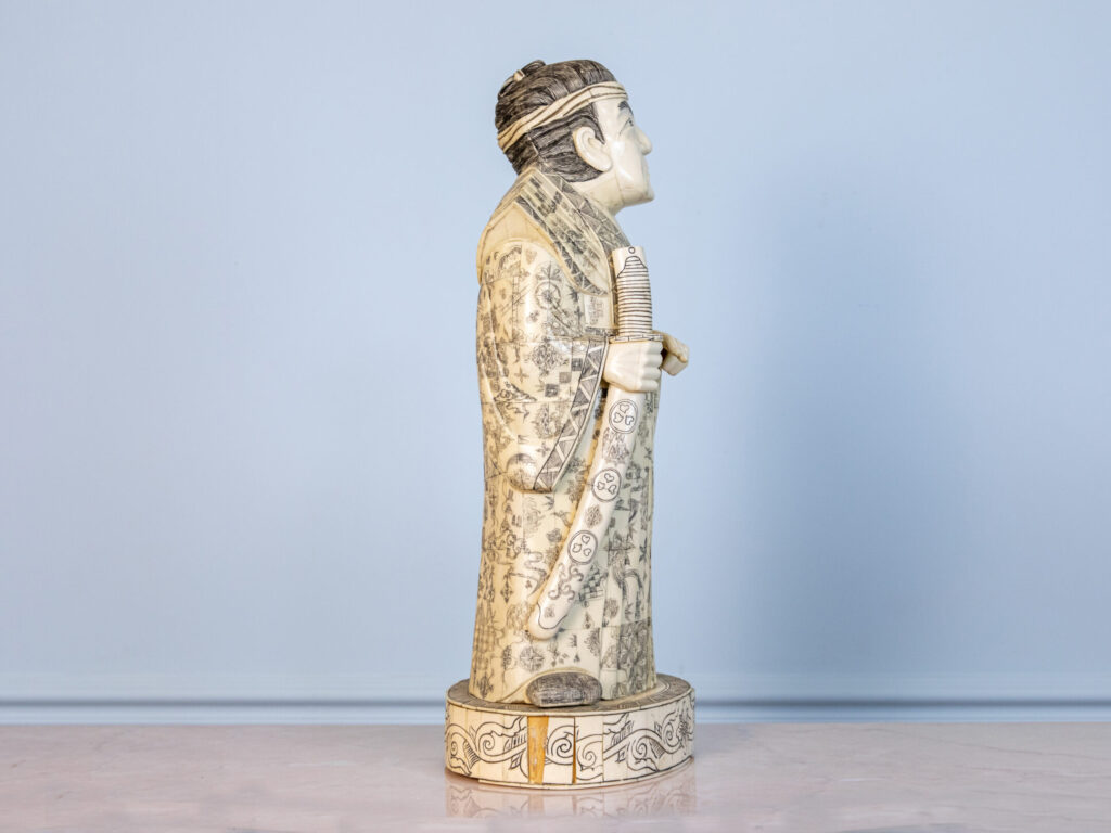 BN4A4344 – копія Антикварна скульптура «Самурай»