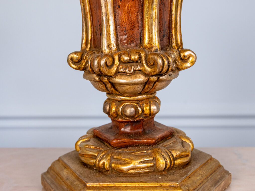 BN4A4376 Антикварна настільна лампа в стилі Бароко