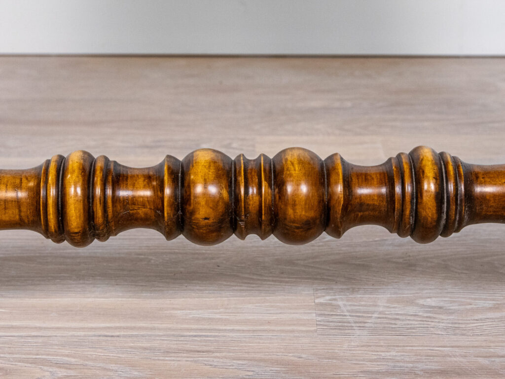 Антикварний стіл-секретер у стилі Неоренесансу