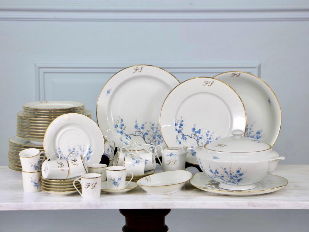 IMG_20260216_201816_228 Столовий сервіз Limoges