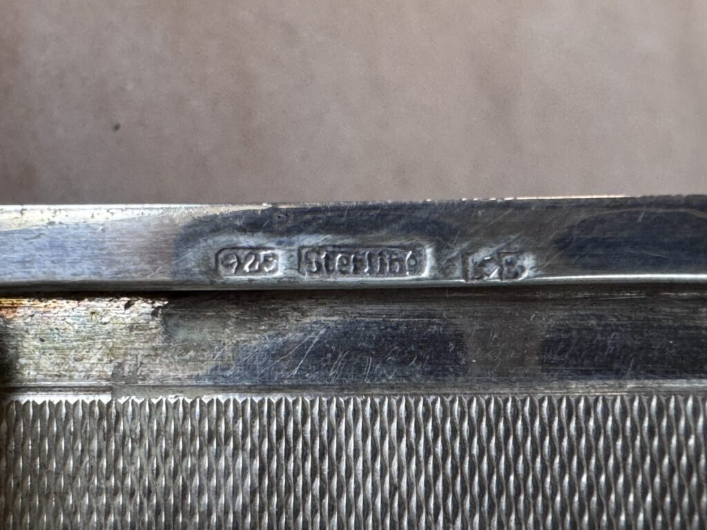 Антикварний срібний портсигар