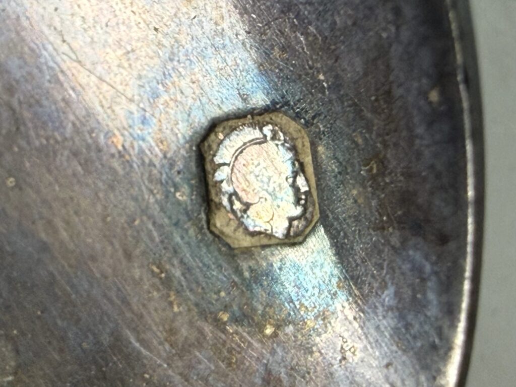 Антикварний срібний набір для сервірування