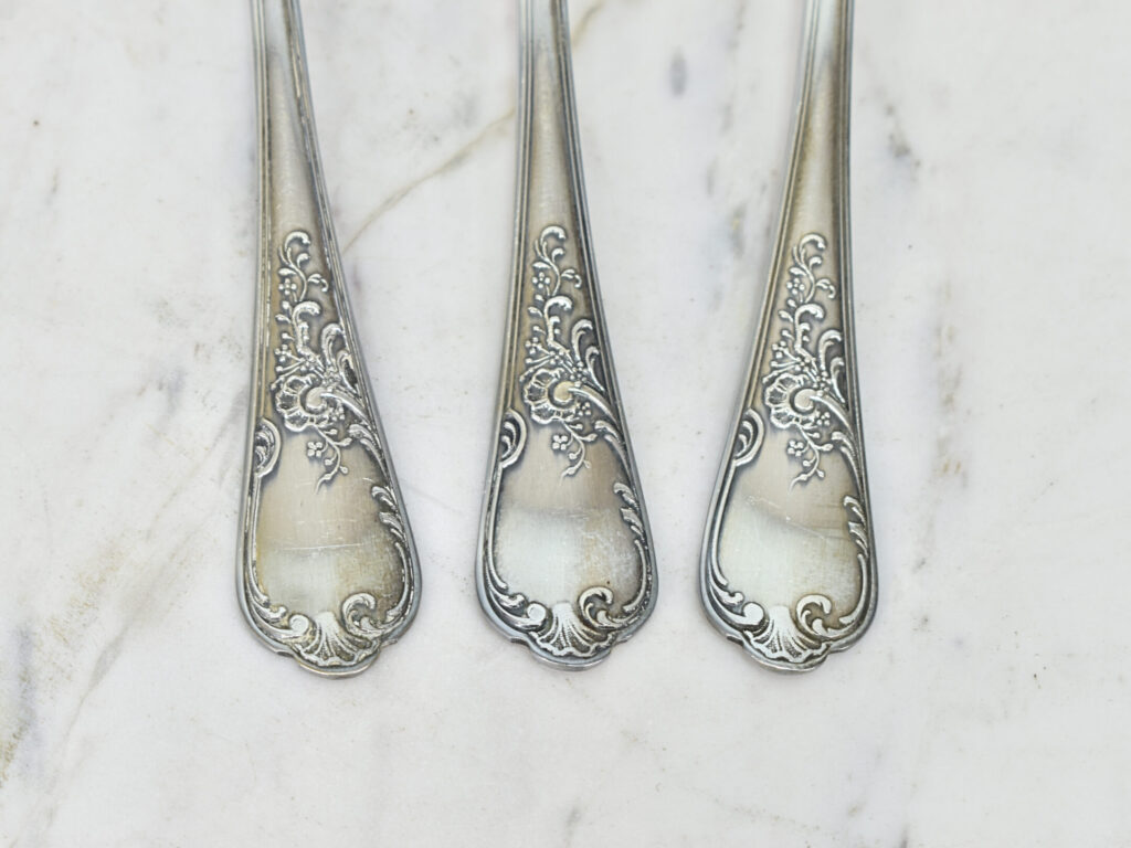 Антикварний набір срібних ложок, Ferruquet