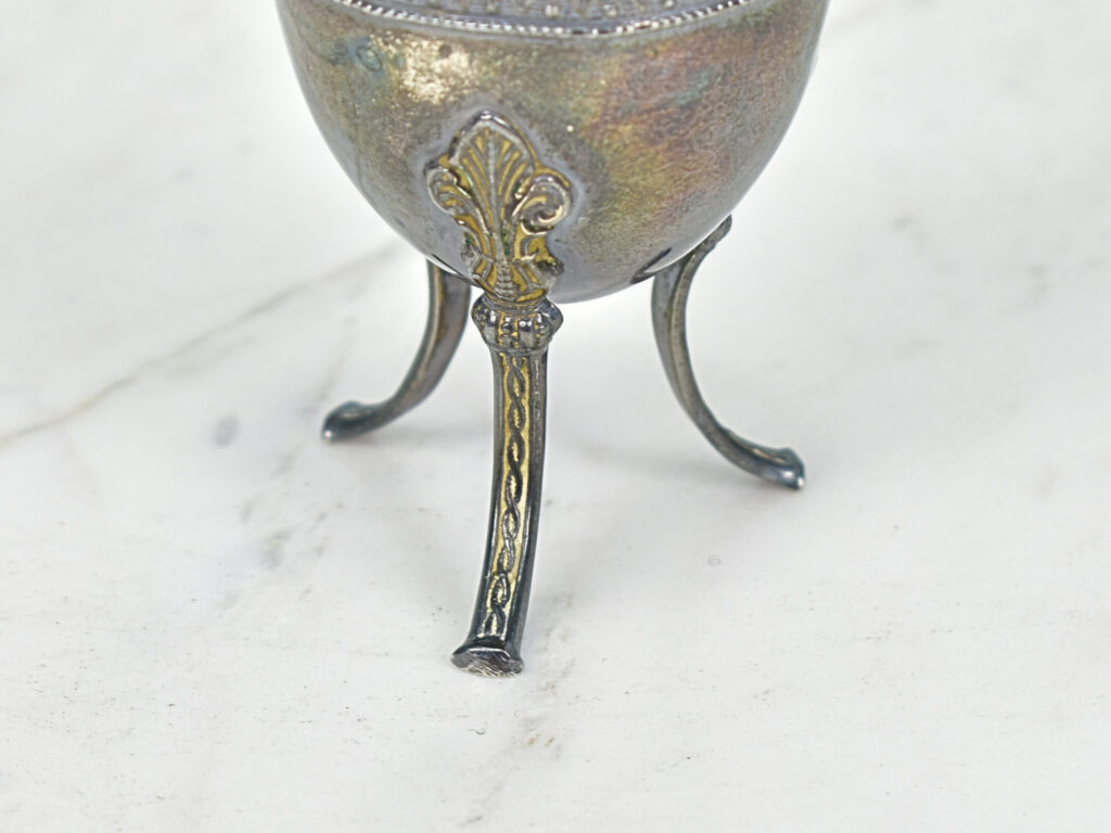 Антикварний срібний набір для сервірування