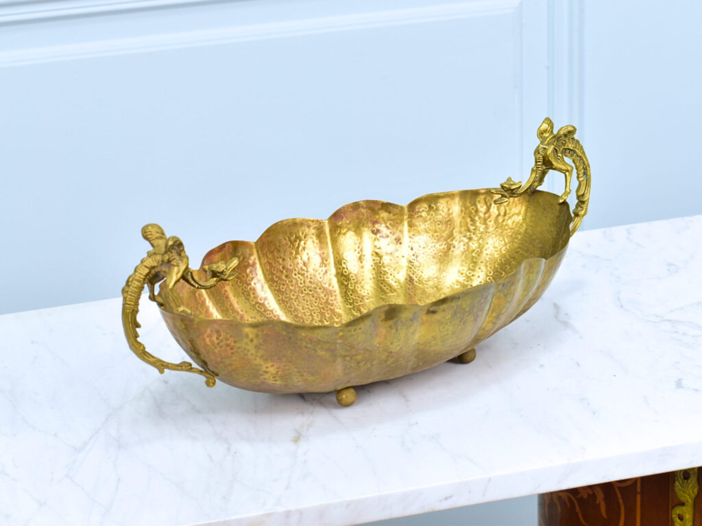 Антикварна фруктовниця