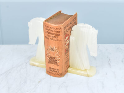 Вінтажні обмежувачі для книг