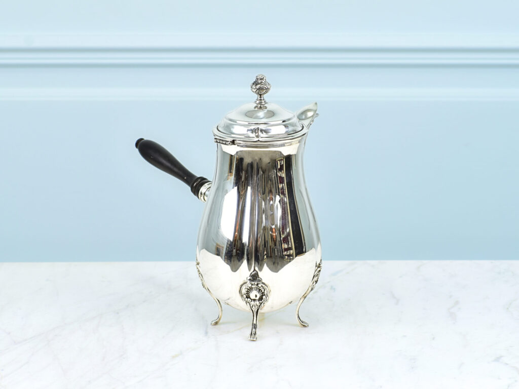 Антикварна шоколадниця, Ercols