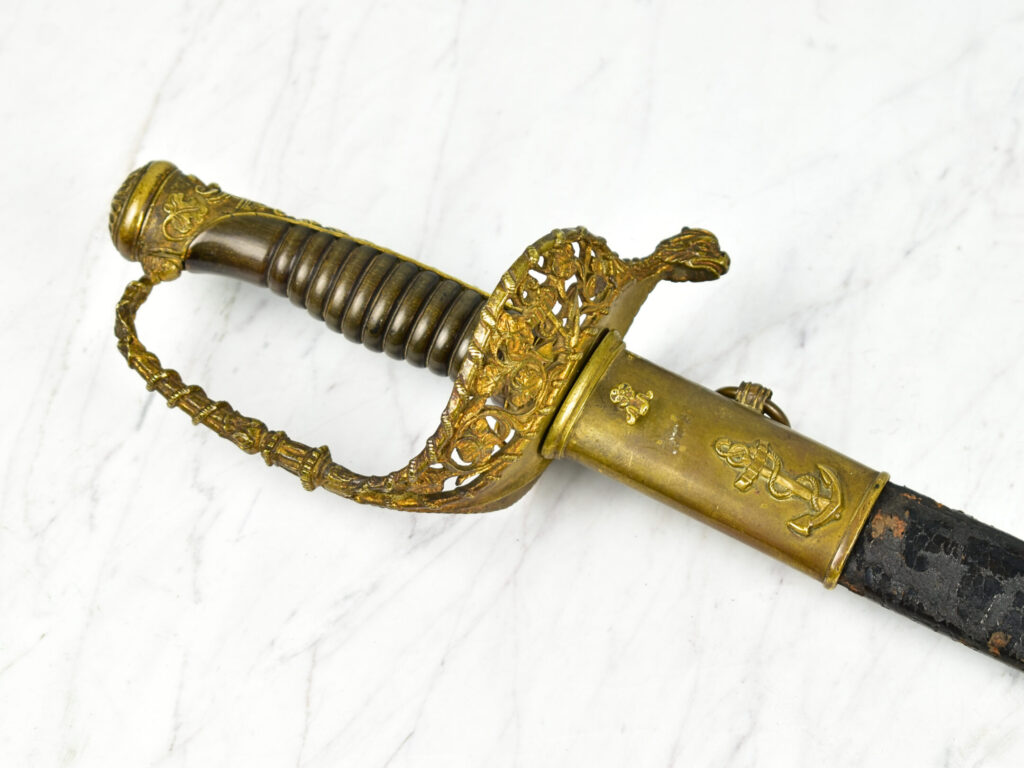 Антикварна шабля французького офіцера морського флоту
