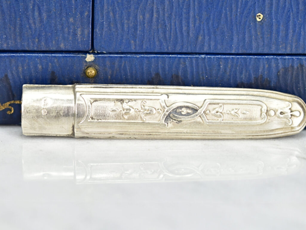 IMG_9413 Антикварний швейний набір