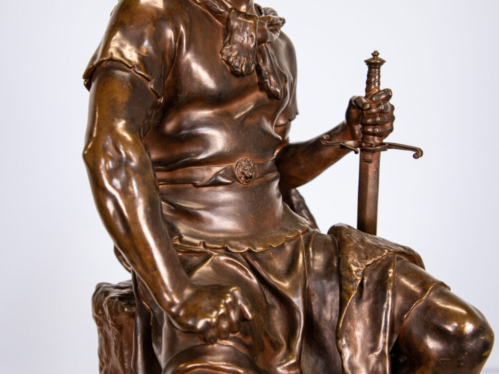 BN4A4726 Бронзова скульптура «Воїнська доблесть», P. Dubois