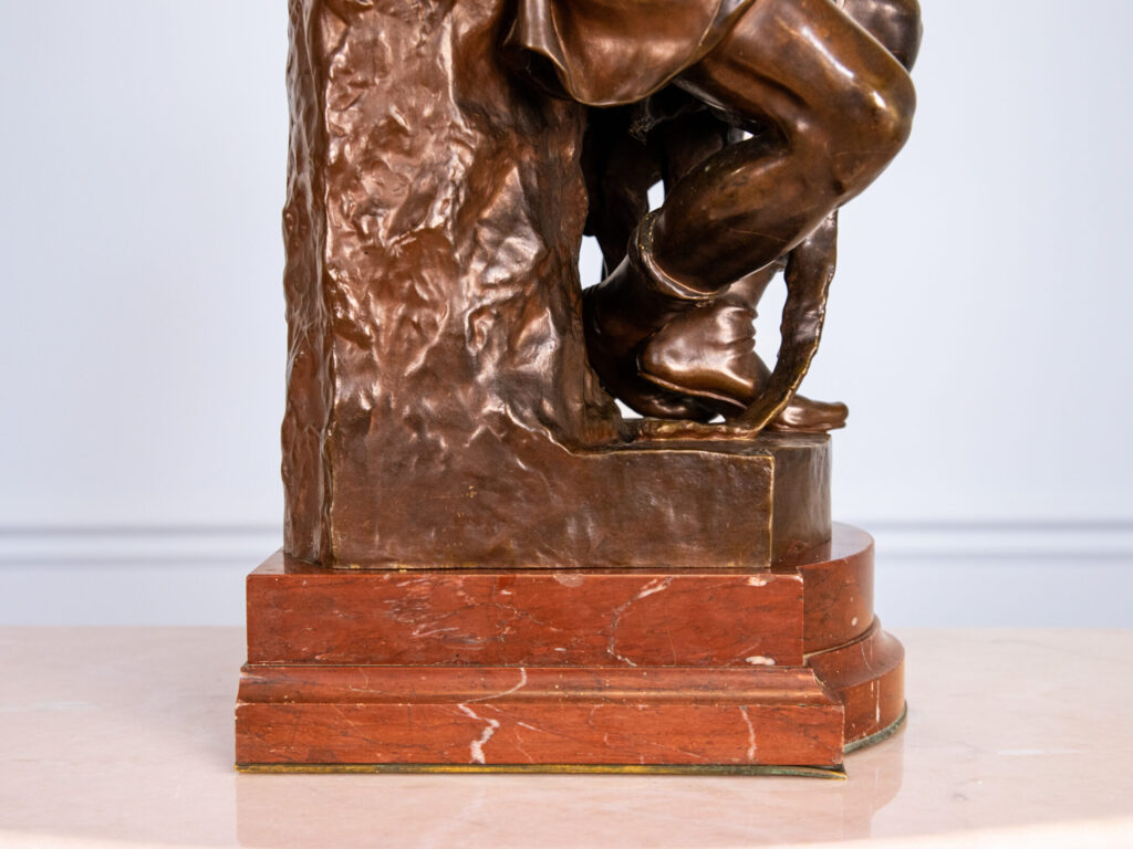 BN4A4738 Бронзова скульптура «Воїнська доблесть», P. Dubois