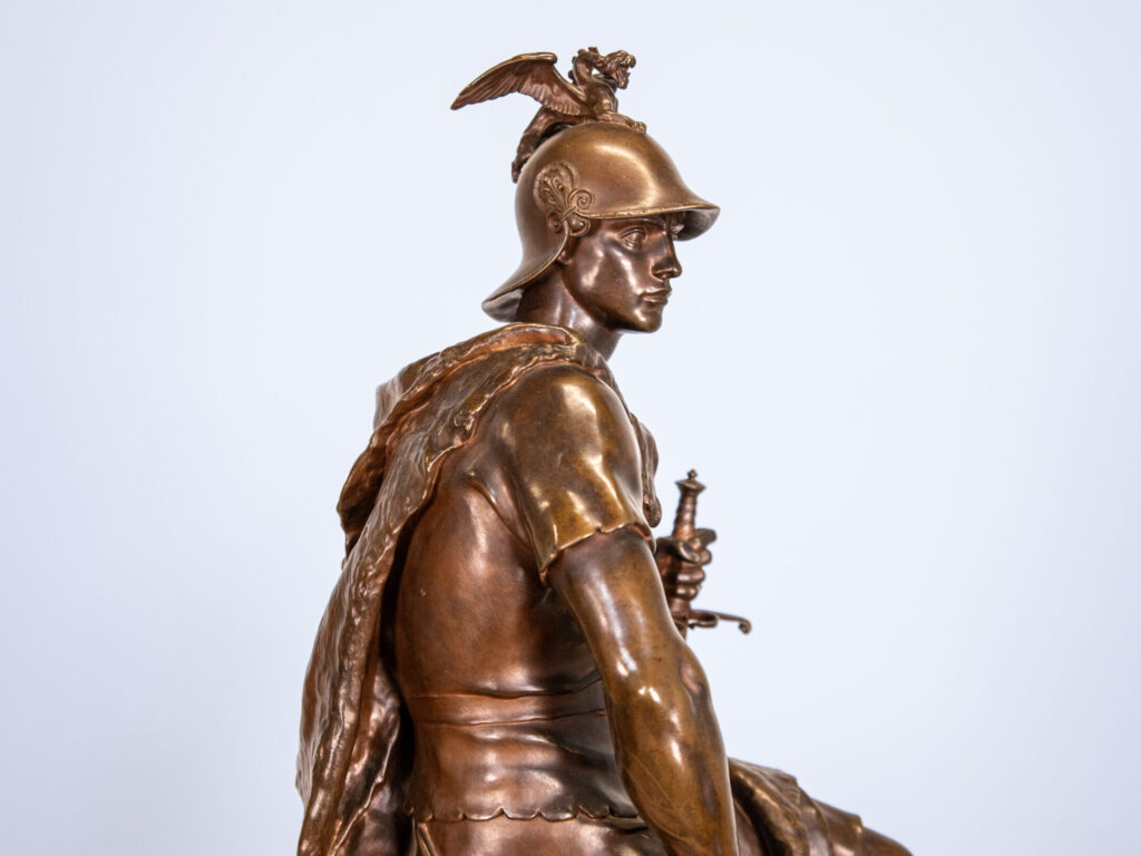 BN4A4739 Бронзова скульптура «Воїнська доблесть», P. Dubois