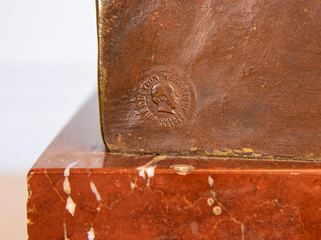 BN4A4750 Бронзова скульптура «Воїнська доблесть», P. Dubois