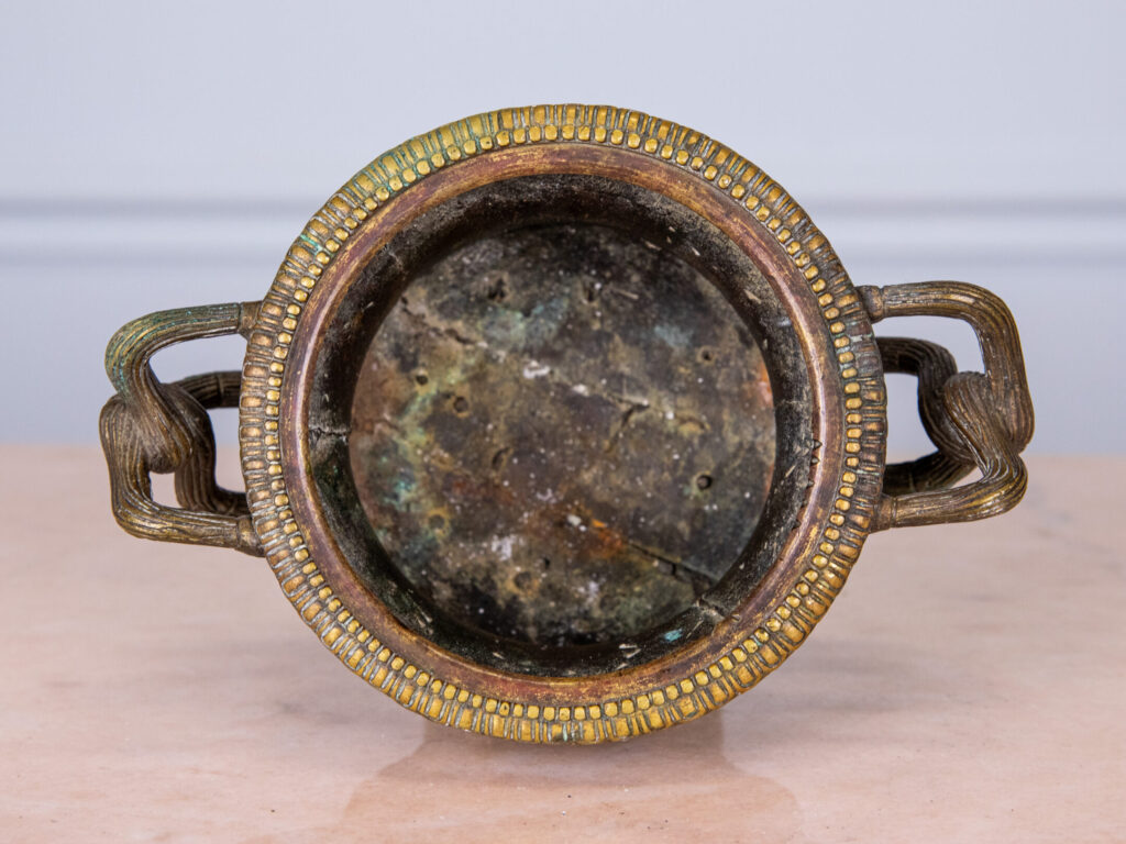 Антикварна ваза «Ворік» (Warwick Vase)