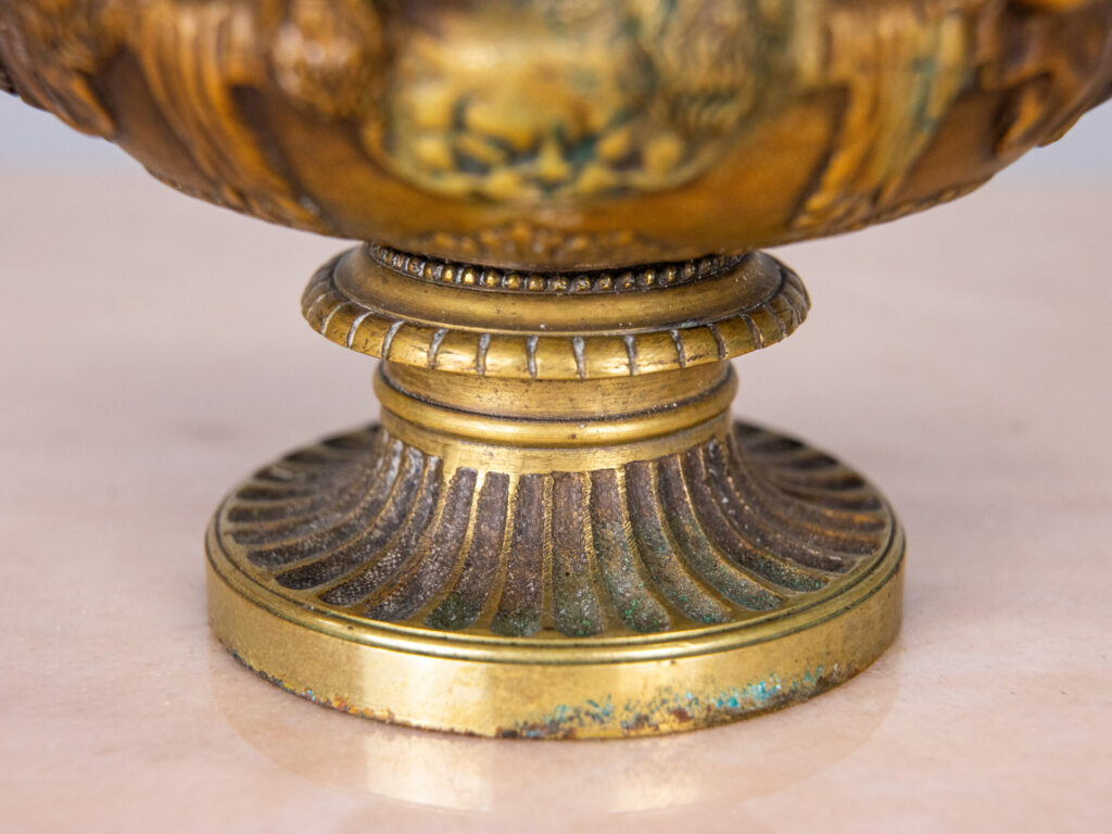 Антикварна ваза «Ворік» (Warwick Vase)