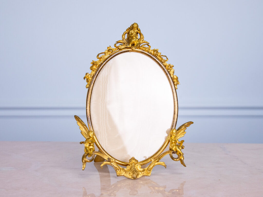 BN4A4939 Антикварна рамка для фото