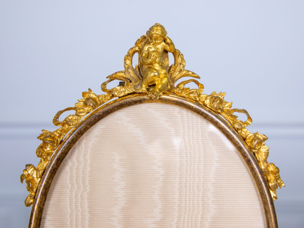 BN4A4943 Антикварна рамка для фото