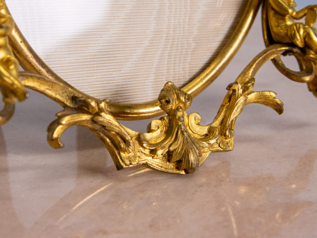 BN4A4946 Антикварна рамка для фото