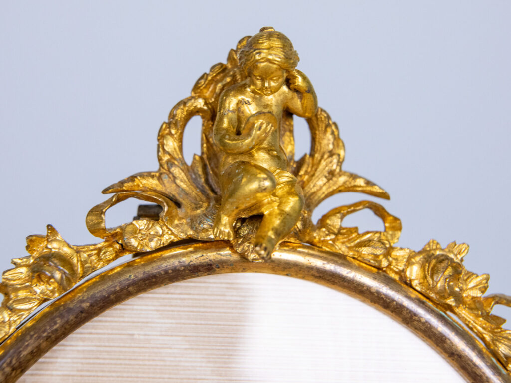 BN4A4949 Антикварна рамка для фото