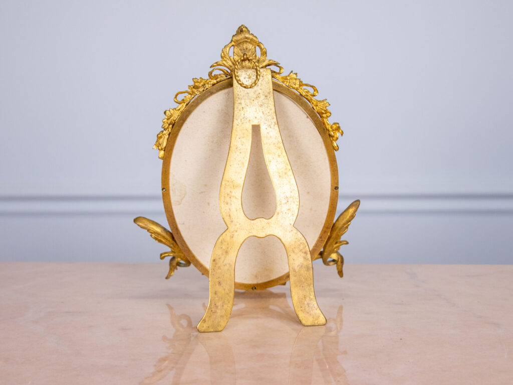 BN4A4963 Антикварна рамка для фото