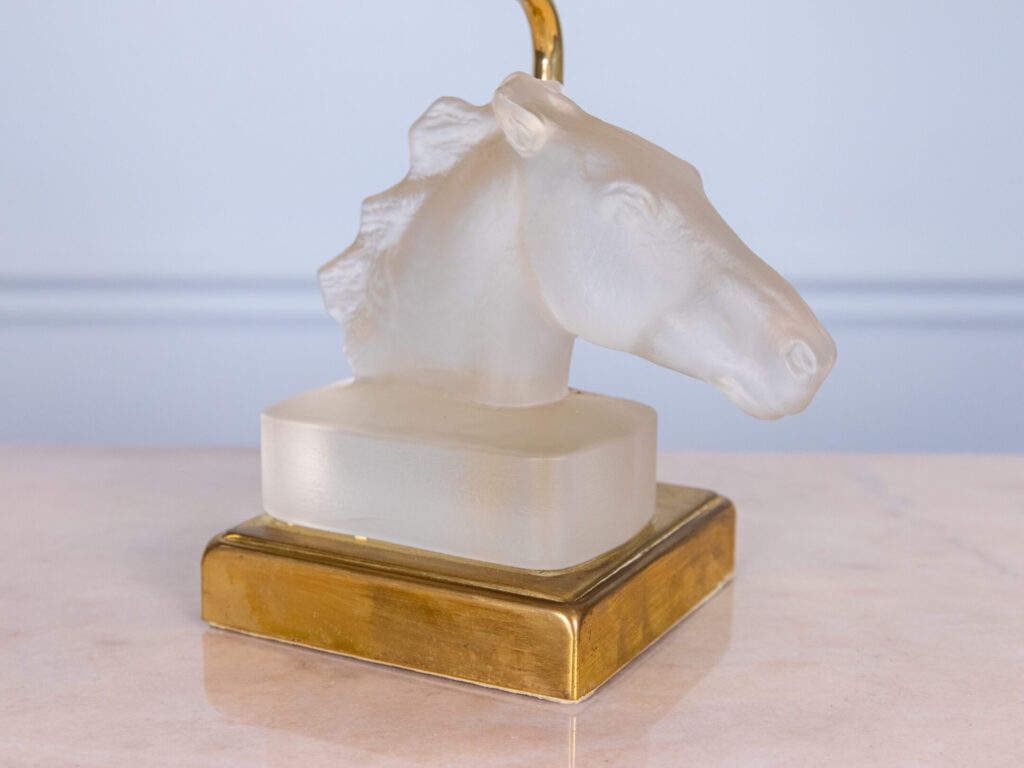 BN4A4978 Вінтажна настільна лампа Maison Le Dauphin