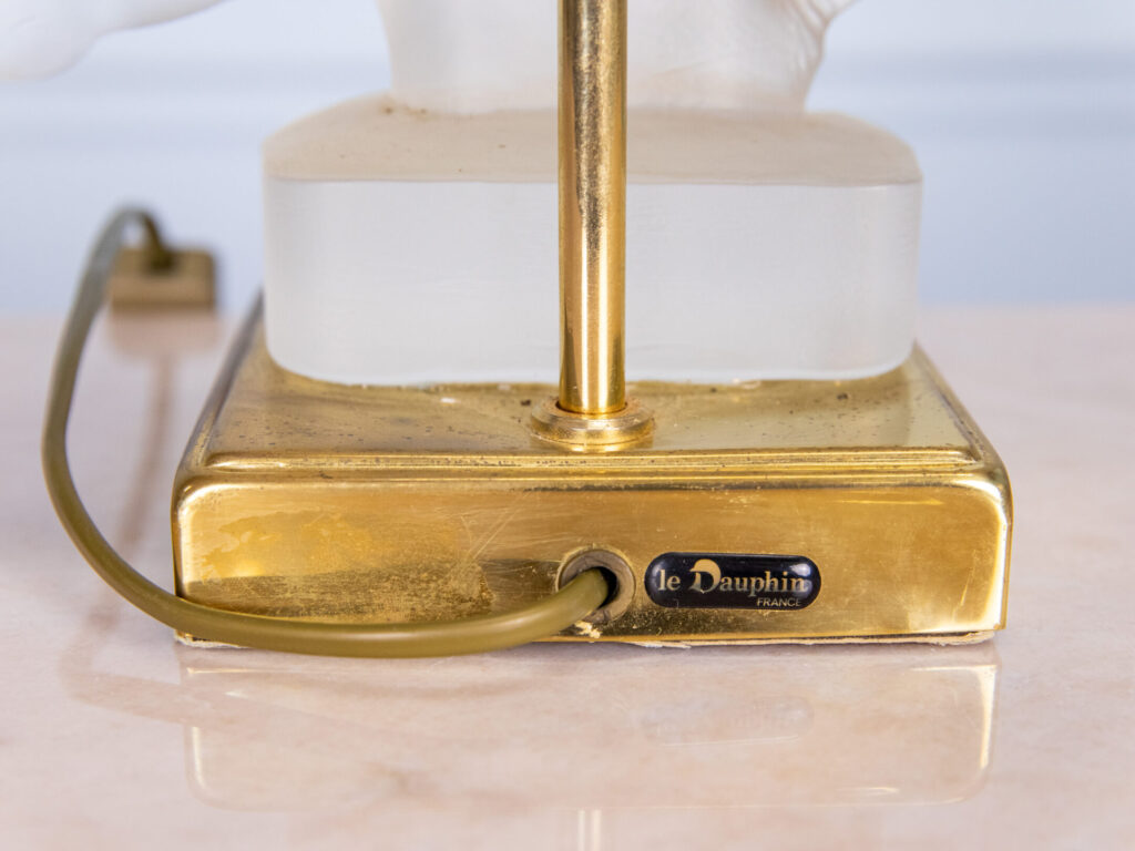 BN4A4989 Вінтажна настільна лампа Maison Le Dauphin