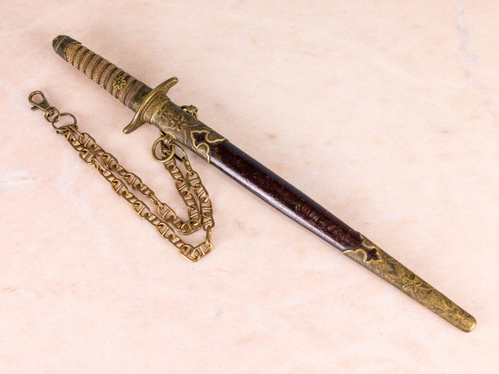 BN4A4992 Кинджал офіцера Імператорського флоту Японії