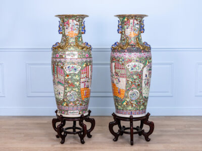 Вінтажні вази в стилі Rose Family