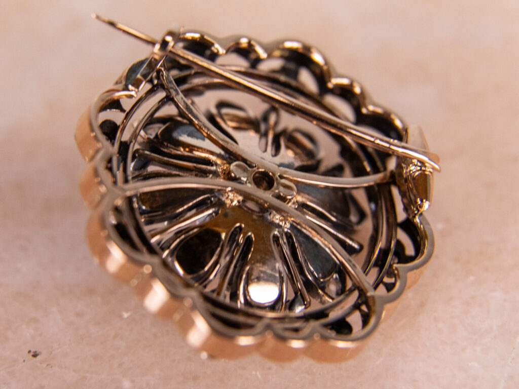 BN4A5543 Вінтажна брошка-кластер
