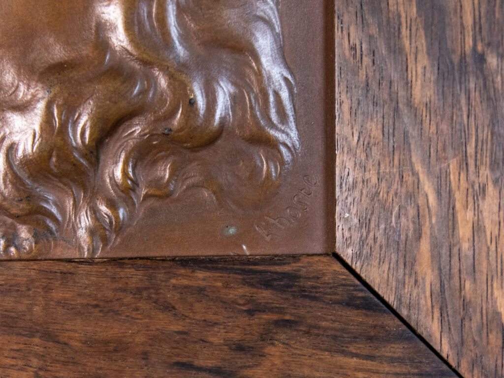 Бронзовий барельєф Ісуса Христа в терновому вінці